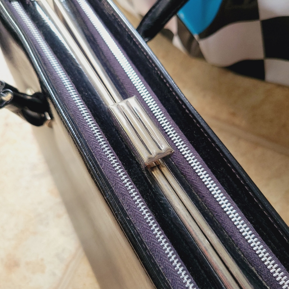 Vintage Black Structured Shoulder Bag - Picture 4 of 8